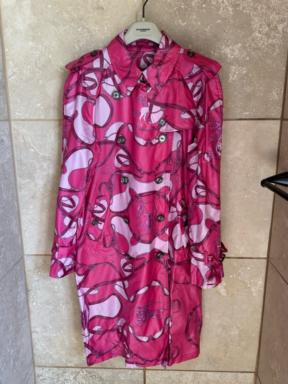🎉HP🎉Limited Ed. Burberry Hot Pink Raincoat!😱